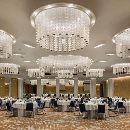 Avasa Hotel Hyderabad Eksteriør bilde