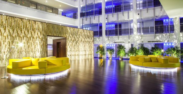 Avasa Hotel Hyderabad Eksteriør bilde