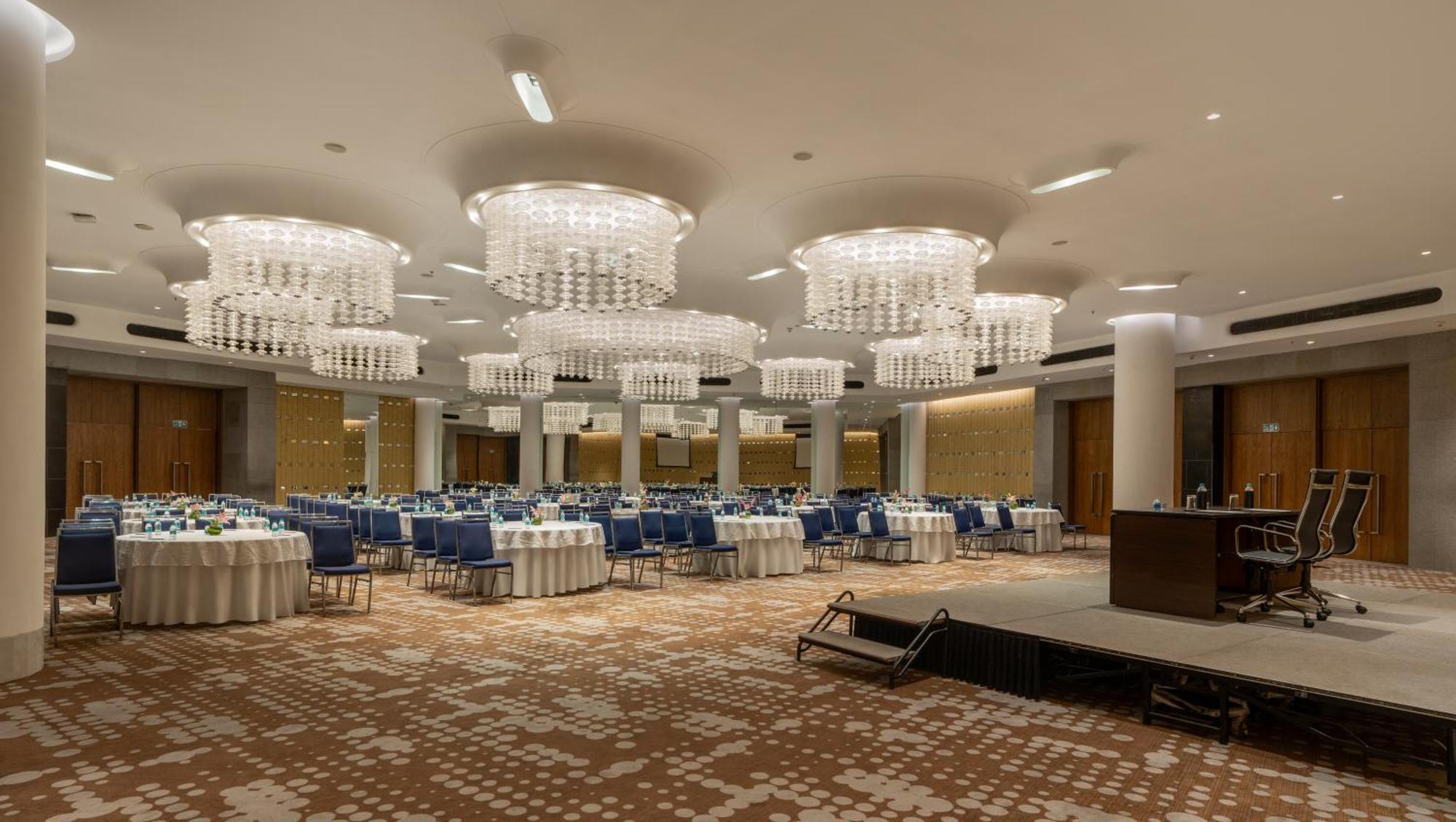 Avasa Hotel Hyderabad Eksteriør bilde