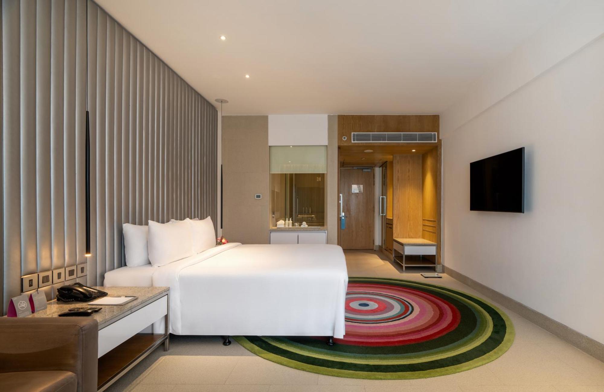 Avasa Hotel Hyderabad Eksteriør bilde