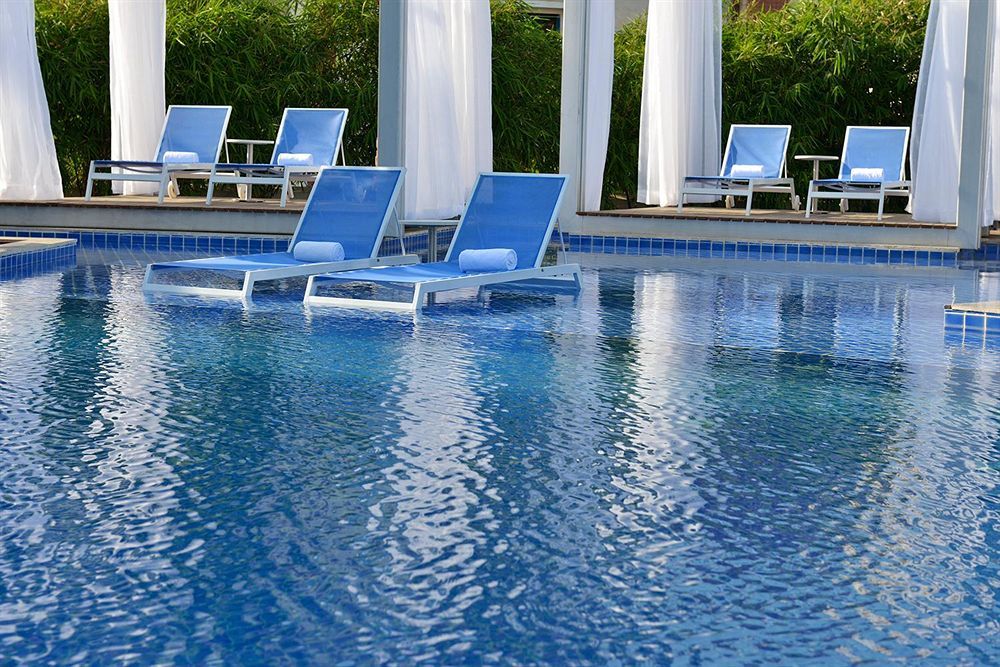 Avasa Hotel Hyderabad Eksteriør bilde